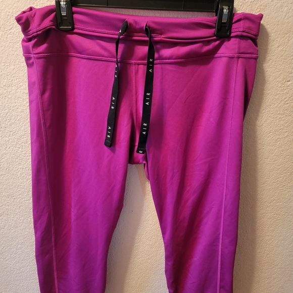 Nike Women's Purple Leggings - Picture 4 of 5